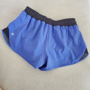 Lululemon Hotty Hot shorts 8